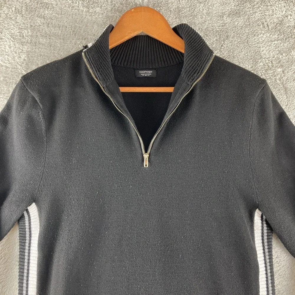 Coofandy Sweater Men's Medium 1/4 Zip Pull Over Slim Fit Black w/‎ White Stripes